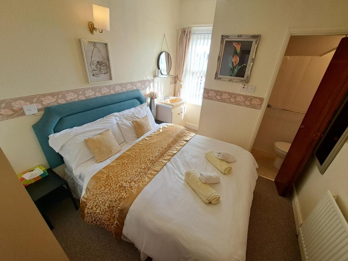 Lily Hotel Blackpool Kültér fotó